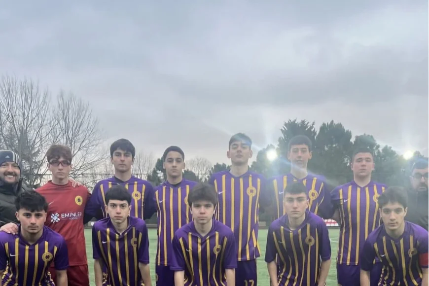 U15 LİGİ 10. HAFTA MAÇINDA ÇUBUKLU ÖZATAŞEHİR’İ 8-0 MAĞLUP ETTİ
