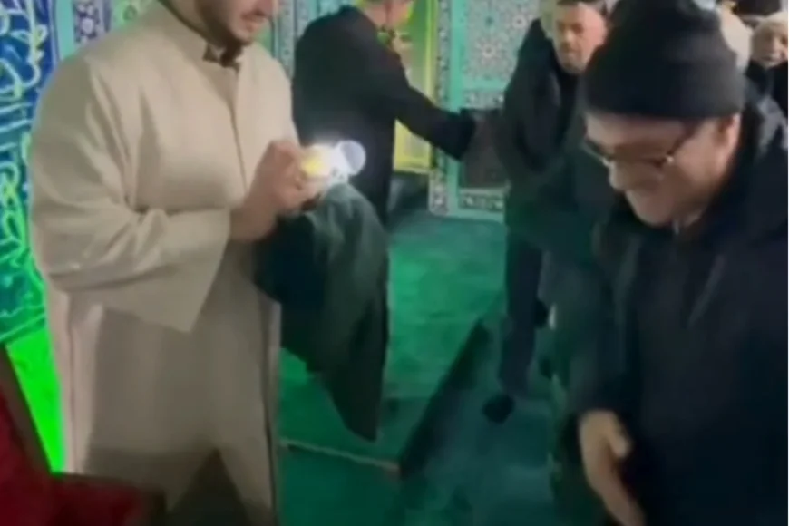 Gümüşsuyu Bağlık Camii’nde Gençlerle Teravih Namazı ve Sakal-ı Şerif Ziyareti Yoğun İlgi Gördü