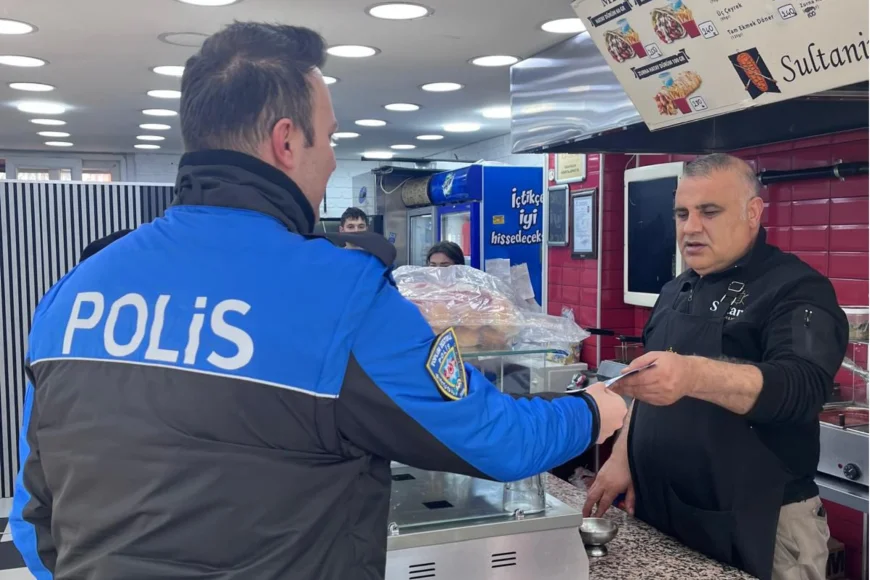 Beykoz İlçe Emniyet Müdürlüğü Dijital Güvenlik Kütüphanesi Projesiyle Kavacık’ta Bilgilendirme Seferberliği Başlattı
