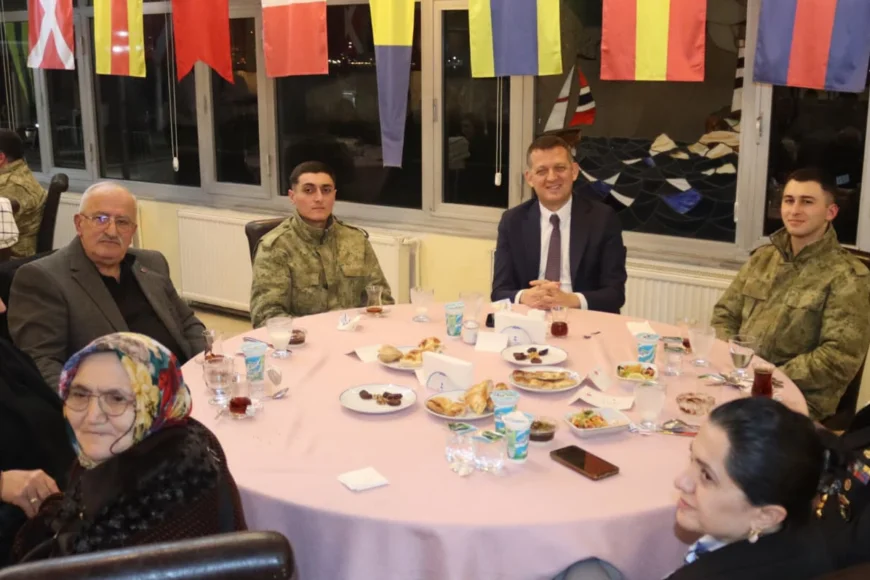 İstanbul Boğaz Komutanlığı Beykoz’da Şehit Aileleri ve Gazilere Onurlu İftar Programıyla Ramazan Ruhunu Yaşattı