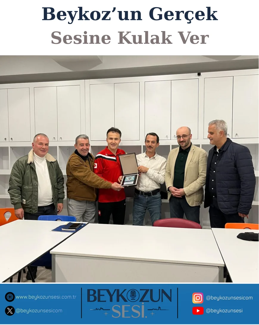 Ankara’daki Türkiye Taekwondo Poomsae Şampiyonası’nda Türkiye İkincisi Olan Yaşar Aydınoğlu’na Beykoz’da Plaket Takdimi