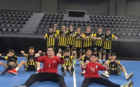 Beykoz Belediye SK Küçük Erkek Hentbol Takımı: “Eksiklere Rağmen Geleceğin Şampiyonları Sahada”