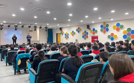 BEYKOZ İLÇE EMNİYET MÜDÜRLÜĞÜ’NDEN ÖĞRENCİLERE “GÜVENLİ GELECEK” SEMİNERİ