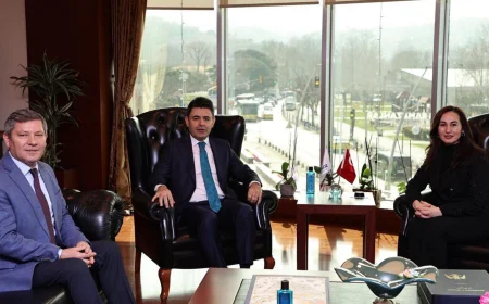 Ulaştırma ve Altyapı Bakan Yardımcısı Osman Boyraz Beykoz Belediyesi’ni ziyaret etti