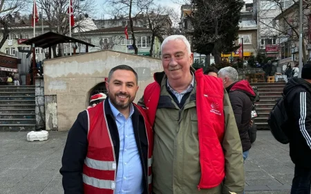 CHP Beykoz İlçe Örgütü Ramazan’da Paşabahçe ve Çiğdem’de Pide Dağıtarak Dayanışma Mesajı Verdi