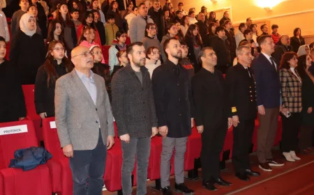 Beykoz’da İstiklâl Marşı’nın Kabulünün 105. Yılı Mehmet Akif Ersoy’u Anma Programıyla Kutlandı