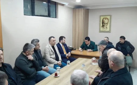 ANAHTAR PARTİ BEYKOZ İLÇE BAŞKANI ONUR KAYA STK BULUŞMALARINDA KONUŞTU: “SİVİL TOPLUM İLE İSTİŞAREYİ ÖNEMSİYORUZ”