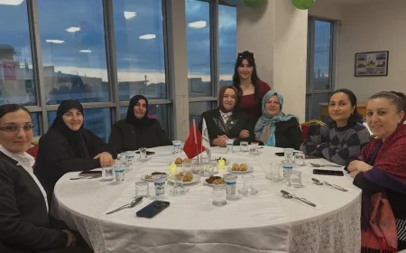 MHP Beykoz Kadın Kolları, İHH İftar Etkinliğinde Birlik ve Dayanışma Ruhu Sergiledi