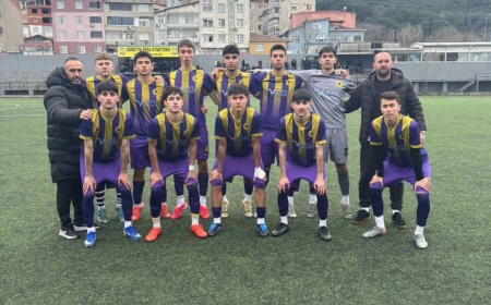 Çubuklu Spor U18 Takımı Emaar Anadolu’yu 1-0 Mağlup Ederek Ligde Şampiyonluğunu İlan Etti