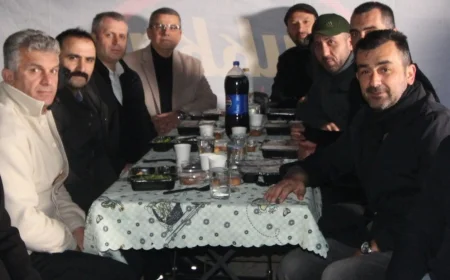 MHP Beykoz İlçe Başkanı Emre Çömlekçi Adına Teşkilat, Kanlıca Spor Kulübü İftar Sofrasına Ortak Oldu