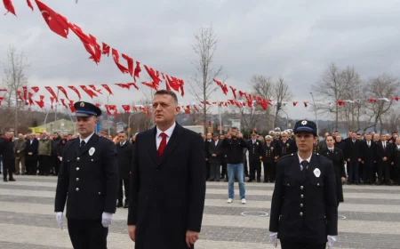 Beykoz’da 18 Mart Töreninde Çanakkale Şehitleri İçin Tek Yürek Olundu