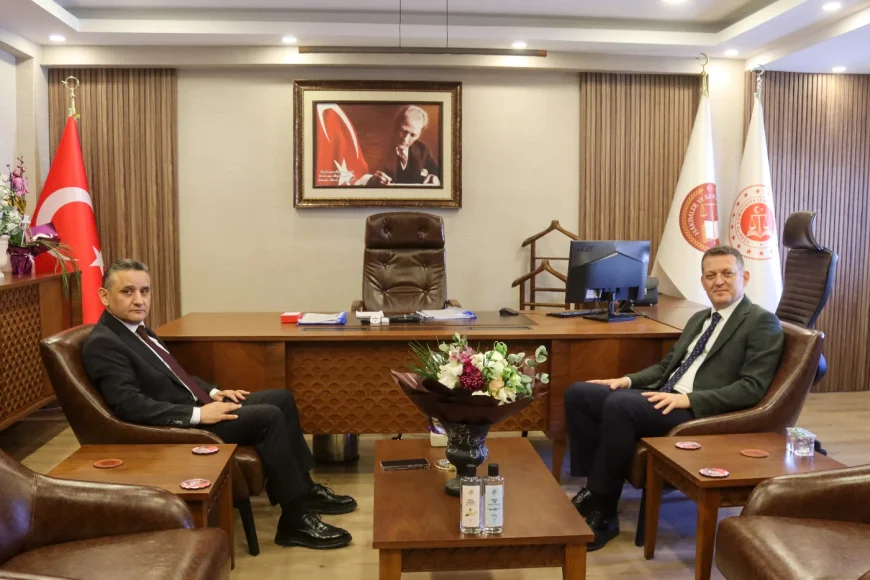 Beykoz Kaymakamı Dr. Fatih Ürkmezer’den Cumhuriyet Başsavcısı Neceattin Öztürk’e hayırlı olsun ziyareti