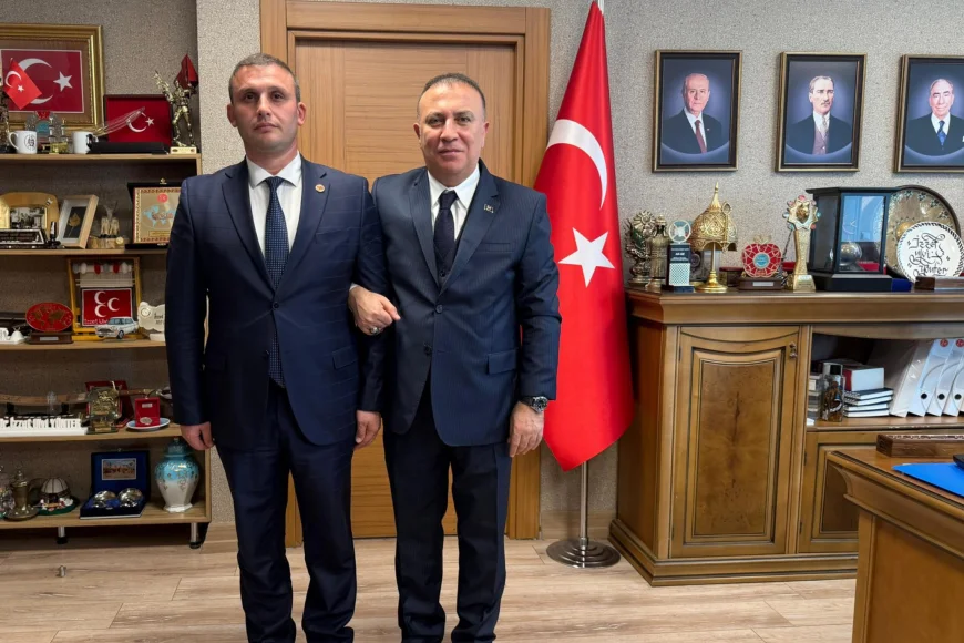 MHP Genel Başkan Yardımcısı ve İstanbul Milletvekili Dr. İzzet Ulvi Yönter Beykoz Teşkilatını Genel Merkezde Kabul Etti