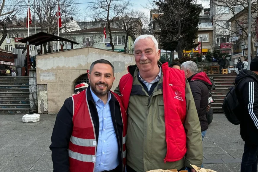 CHP Beykoz İlçe Örgütü Ramazan’da Paşabahçe ve Çiğdem’de Pide Dağıtarak Dayanışma Mesajı Verdi
