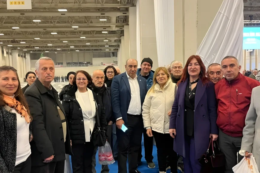 İYİ Parti Genel Başkanı Müsavat Dervişoğlu: “Bayrağı İstanbul’dan kaldırıyorum”