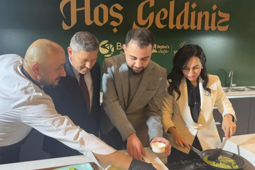AK Parti Beykoz Gençlik Kolları Beykoz Sofrası’nda Düzenlenen “Gençlik Sahuru” Programında Gençlerle Bir Araya Geldi