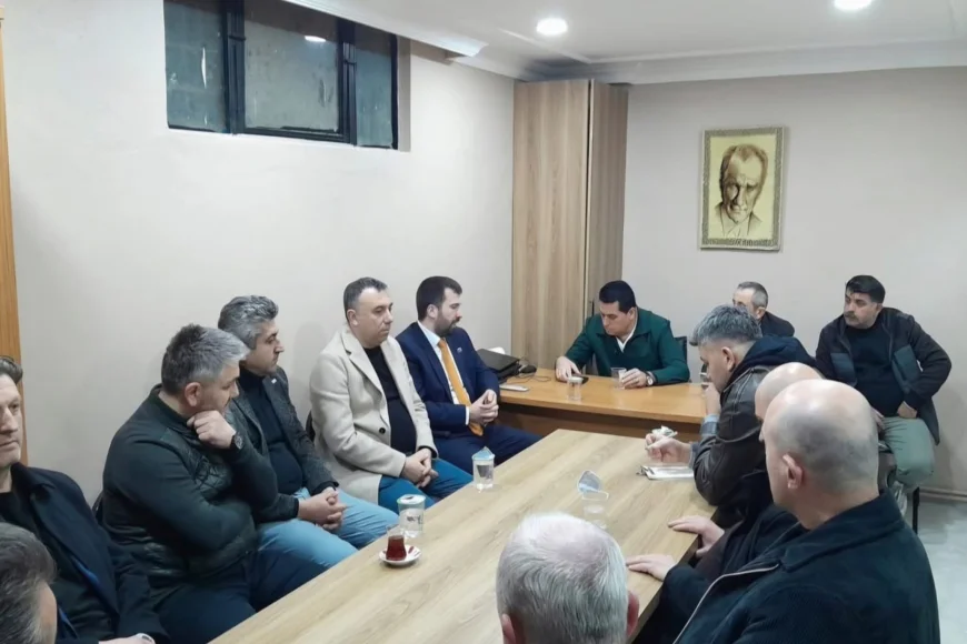 ANAHTAR PARTİ BEYKOZ İLÇE BAŞKANI ONUR KAYA STK BULUŞMALARINDA KONUŞTU: “SİVİL TOPLUM İLE İSTİŞAREYİ ÖNEMSİYORUZ”