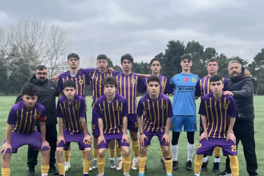ÇUBUKLU SPOR KULÜBÜ 2011 JENERASYONU 4 SEZONDA 41 GALİBİYETLE ALTYAPIDA ÖRNEK BAŞARIYA İMZA ATTI