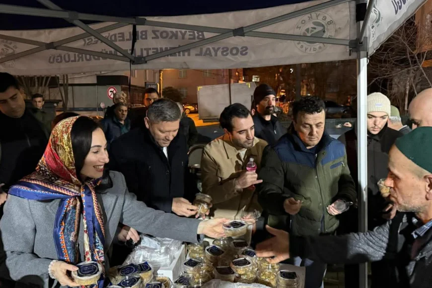 Beykoz’da Kadir Gecesi Coşkusu: Camilerde Manevi Atmosfer ve Vatandaşlara İkramlar Gerçekleştirildi