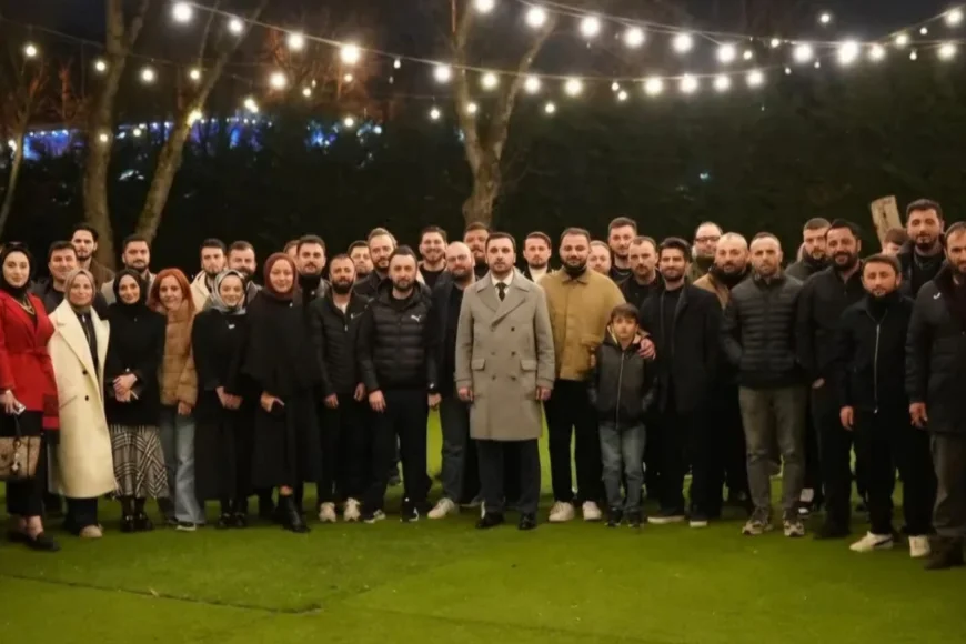 AK Parti Beykoz İlçe Gençlik Kolları, 4.5 Dönemi Kadraj’da Düzenlenen İftar Programında Bir Araya Geldi