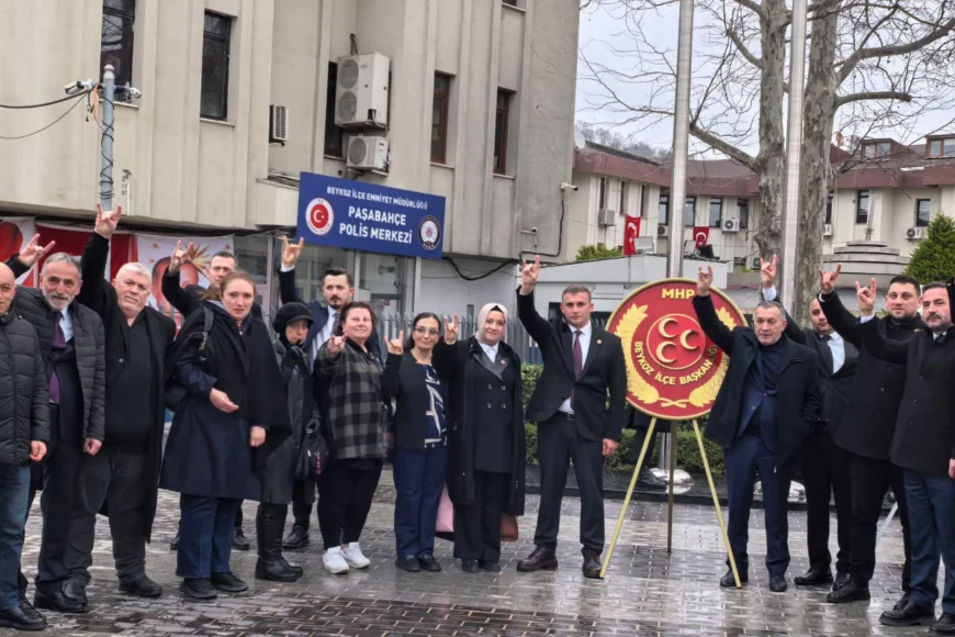 MHP Beykoz İlçe Teşkilatı 18 Mart Şehitler Günü Anma Törenine Katıldı
