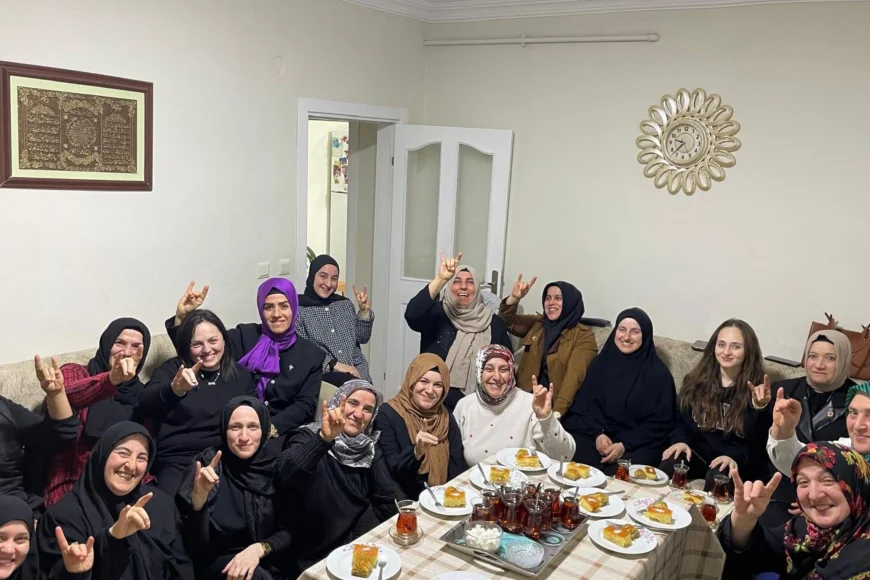 MHP Beykoz KAÇEP Başkanı Hatice Hacımahmutoğlu: “Kadınların Gücüyle Teşkilatımız Büyümeye Devam Ediyor”