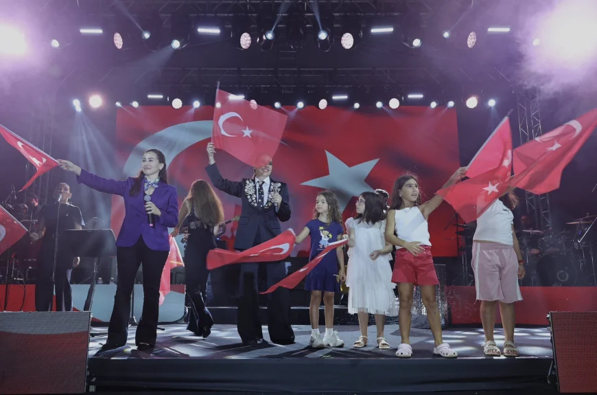 Beykoz Belediye Başkan Vekili Özlem Vural Gürzel: “Bağımsızlığımıza vurulmak istenen prangaların parçalandığı günü kutluyoruz”