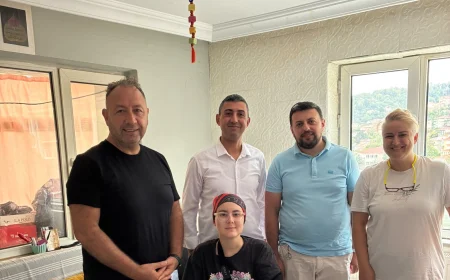 Beykoz’un İyilik Elçileri 18 yaşındaki Ayşe Melek’in tekerlekli sandalye çağrısına 12 saatte yetişti