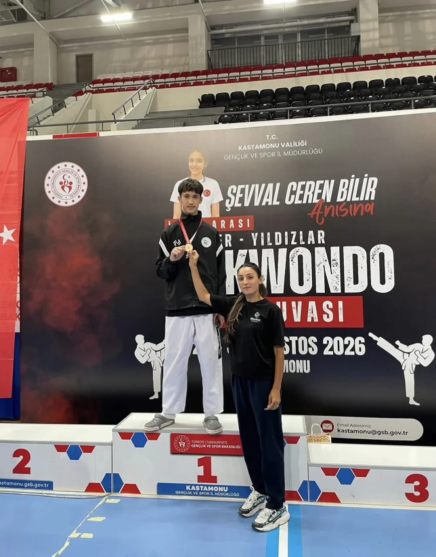 Beykoz Belediyesi Spor Kulübü Sporcusu Ahmet Tahari İller Arası Taekwondo Müsabakalarında Bronz Madalya Kazandı
