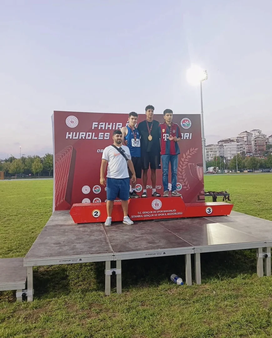 Beykoz Belediyesi Spor Kulübü atletleri iki turnuvada gümüş ve bronz madalya kazandı