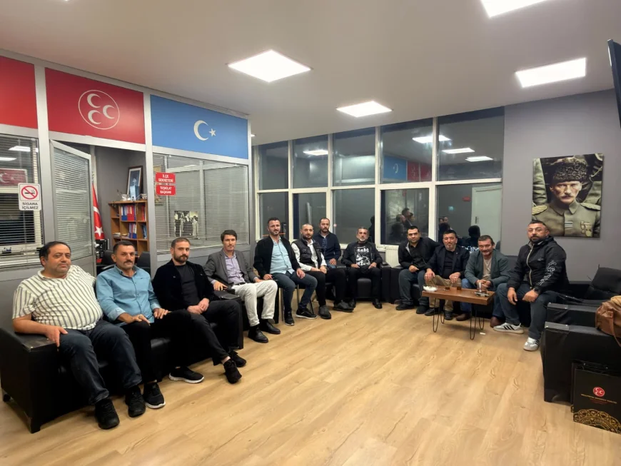 MHP Beykoz İlçe Başkanlığı bölge başkanlarıyla saha çalışmalarını ve yeni dönem planlarını değerlendirdi