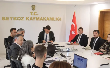 Beykoz Kaymakamı Dr. Fatih Ürkmezer başkanlığında “Bizim Mahalle, Güçlü Toplum” projesinin yol haritası değerlendirildi