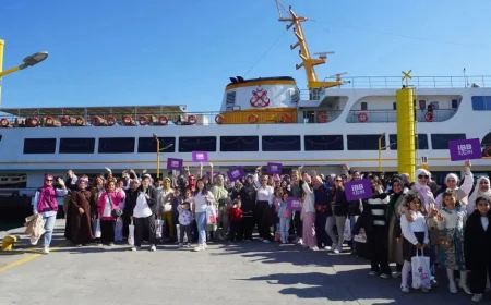 İBB Şehir Hatları Dünya Kız Çocukları Günü’nde Kız Çocukları ve Ailelerini İstanbul Boğazı’nda Buluşturdu