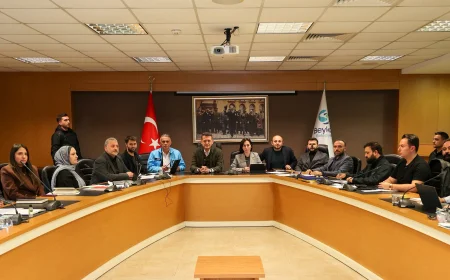 Beykoz Kaymakamı Dr. Fatih Ürkmezer Başkanlığında Şiddetli Yağış Sonrası Kriz Masası Çalışmalarını Sürdürüyor