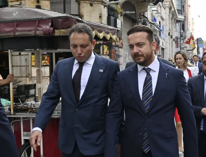 Anahtar Parti İstanbul İl Yerel Yönetimler Başkanı Yaşar Asiltürk: “39 ilçede sorunların sıkı takipçisiyiz”