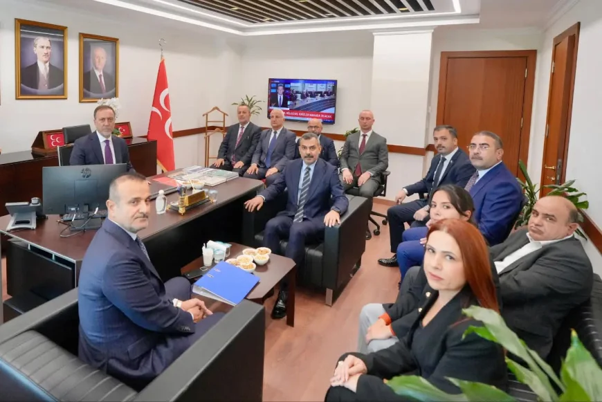 MHP İstanbul İl Başkanı Volkan Yılmaz: “Şehrimizin Geleceği ve Hemşehrilerimizin Refahı İçin Kapsamlı İstişarelerde Bulunduk”