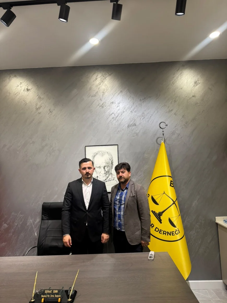 DEVA Partisi Beykoz İlçe Başkanı Şenol Korkmaz’dan Pazarcılar Derneği Başkanı Serhat Ismık’a Tebrik Ziyareti