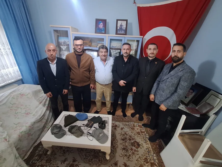 MHP Beykoz İlçe Başkanlığı Şehit ve Gazi Ailelerini Evlerinde Ziyaret Ederek Kahvaltı Programına Davet Etti