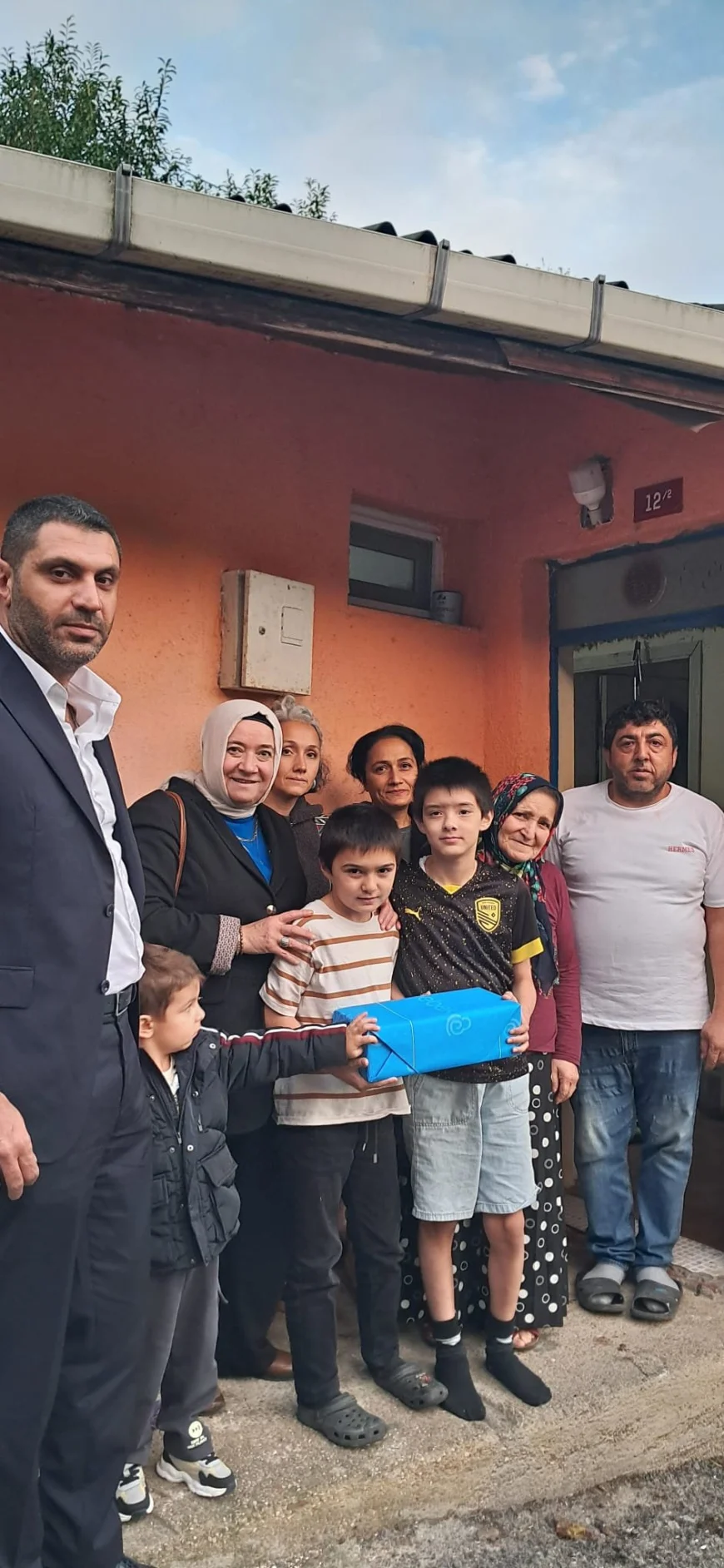 MHP Beykoz İlçe Başkanı Mehmet Gündoğdu Öncülüğünde Şehit Ailesine Vefa ve Elmalı Köyü’nde Hane Ziyaretleri Gerçekleştirildi